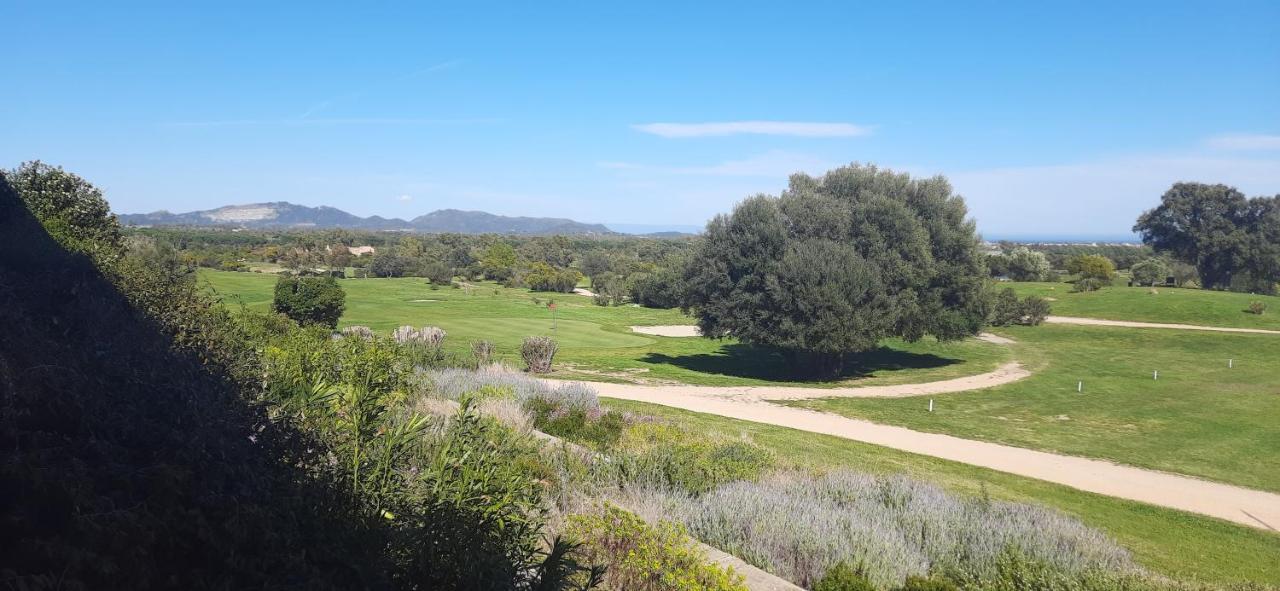 Golf & Sea Residence Is Molas プーラ エクステリア 写真